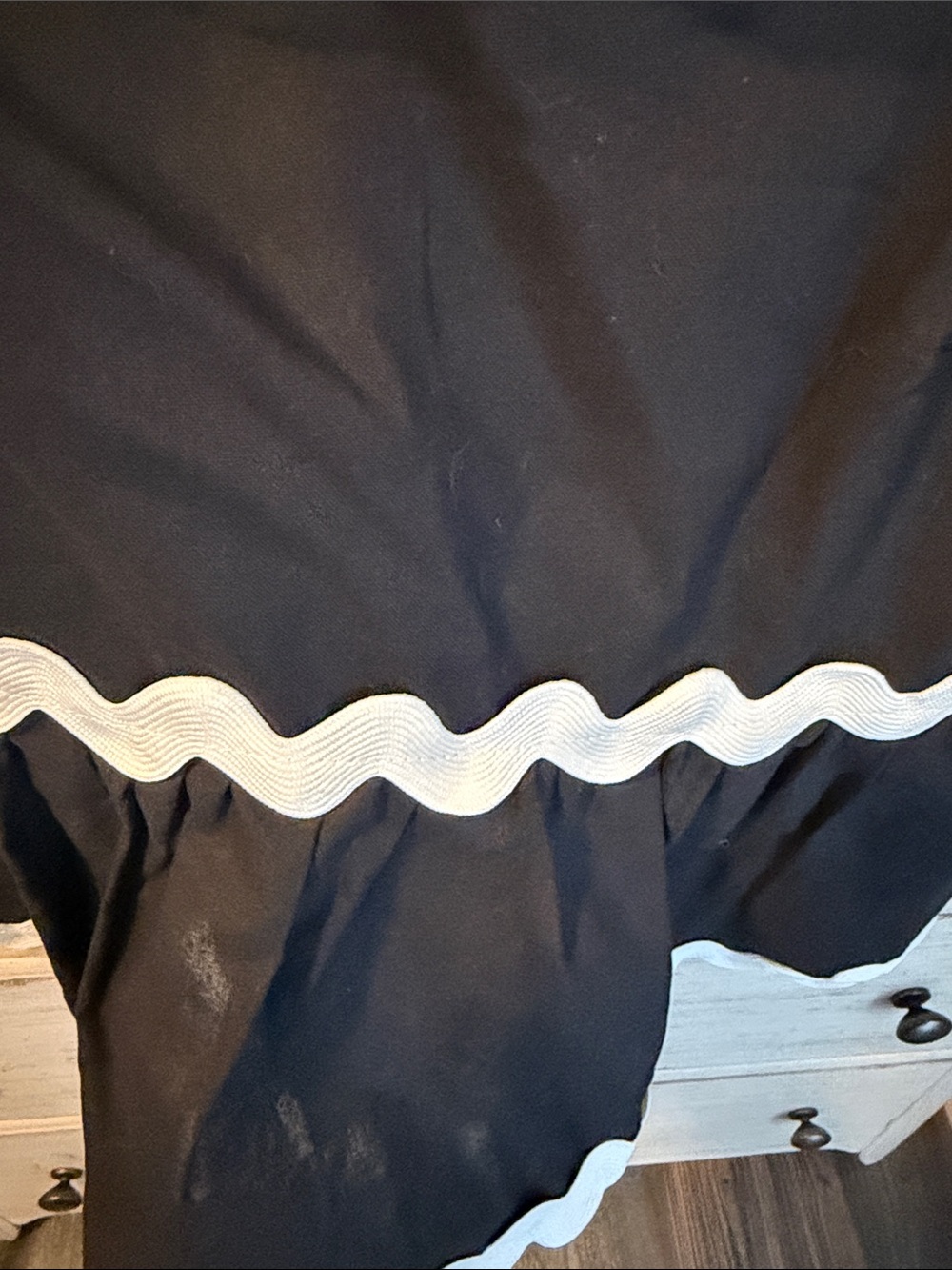 Black Peplum Tank with White Ric Rac Trim - Picture 6 of 6